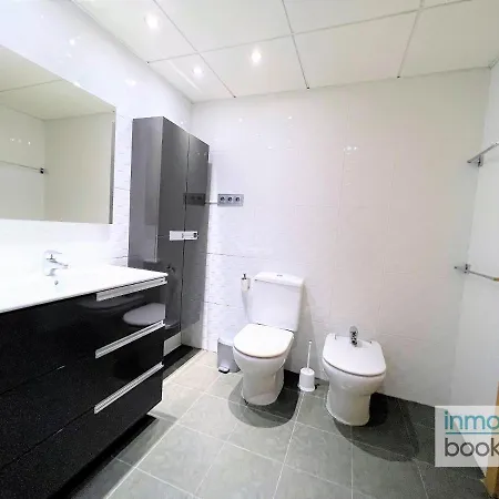 Family Confort, Climatizado, Piscina , Parking Y Wifi Apartament Salou