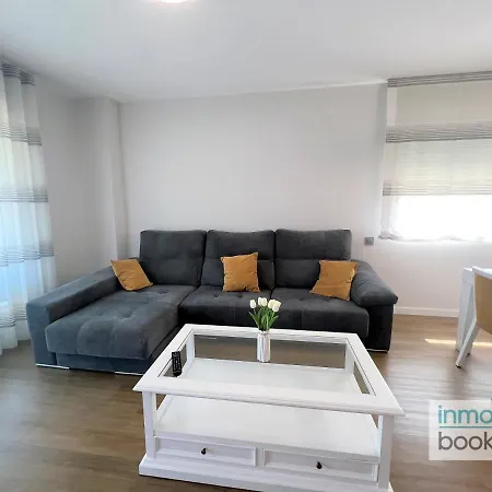 Family Confort, Climatizado, Piscina , Parking Y Wifi Apartamento