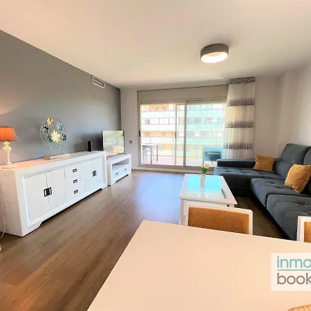 Family Confort, Climatizado, Piscina , Parking Y Wifi Apartamento