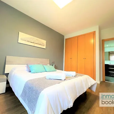Family Confort, Climatizado, Piscina , Parking Y Wifi Apartamento