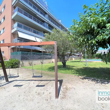 Family Confort, Climatizado, Piscina , Parking Y Wifi Apartamento *