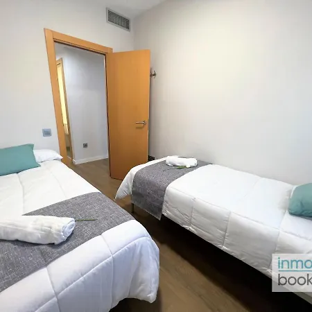 Family Confort, Climatizado, Piscina , Parking Y Wifi * Salou