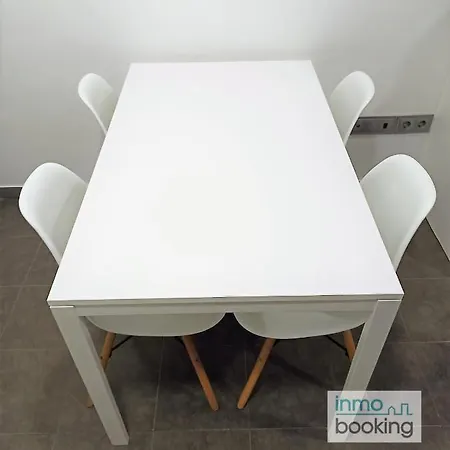 Family Confort, Climatizado, Piscina , Parking Y Wifi Apartment *